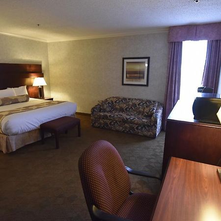 Tropical Inn - North Battleford Esterno foto
