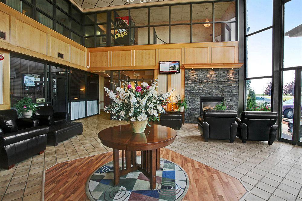 Tropical Inn - North Battleford Esterno foto