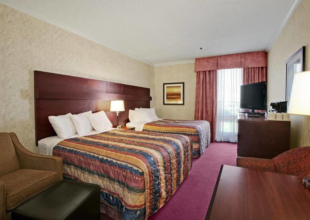 Tropical Inn - North Battleford Esterno foto